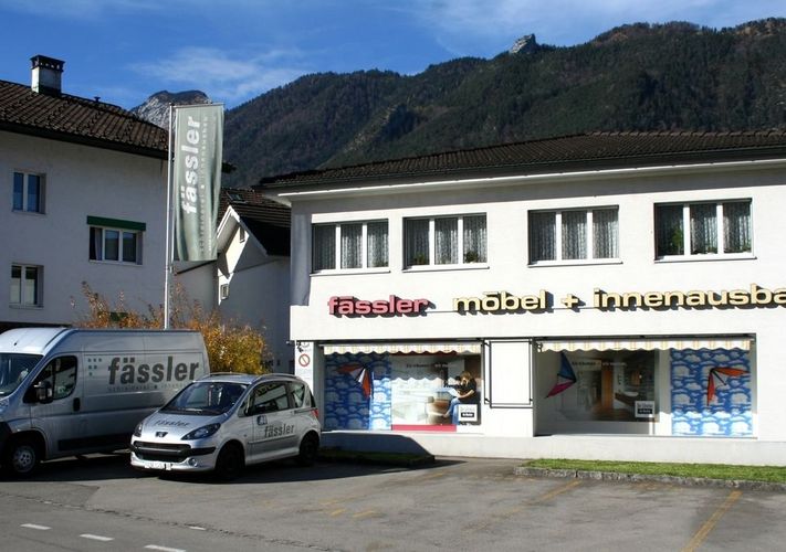 Fässler AG
Schreinerei-Innenausbau Schreinerei-Innenausbau
